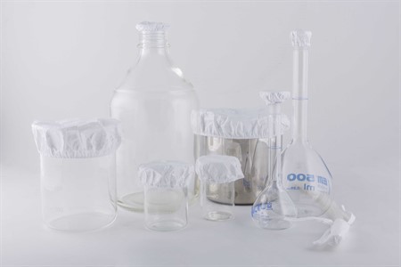 Mini cover Pharmaclean in Tyvek®1421B, covers diam 1,5 to 3 cm.